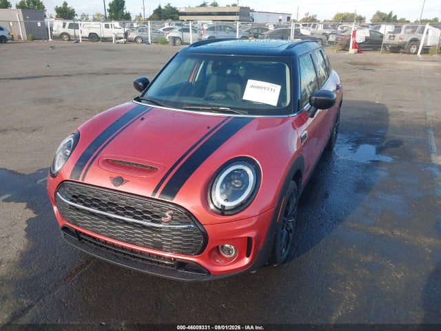 Mini Clubman Cooper S 2024 WMWXJ1C06R2V58429 Image 2
