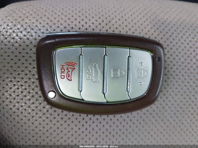 Продажа на аукционе авто 2016 Hyundai Sonata Limited, vin: 5NPE34AF2GH296904, номер лота: 46009369