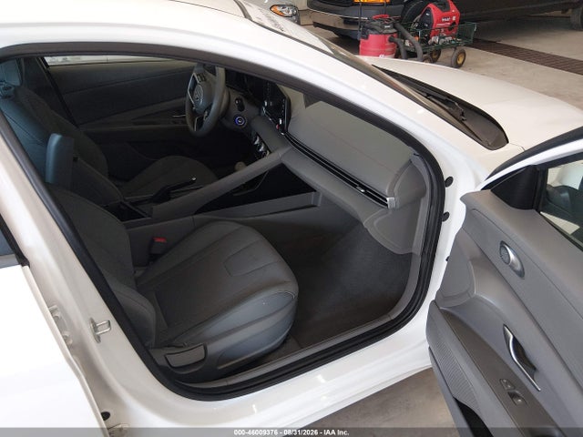 46009376 :رقم المزاد ، 5NPLL4AG4MH049332 vin ، 2021 Hyundai Elantra Se مزاد بيع