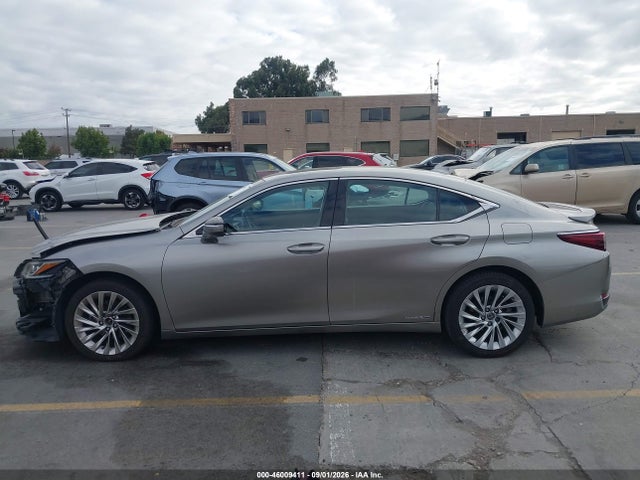 Lexus Es 300h Luxury 2019 58AB21B14KU002042 Image 15
