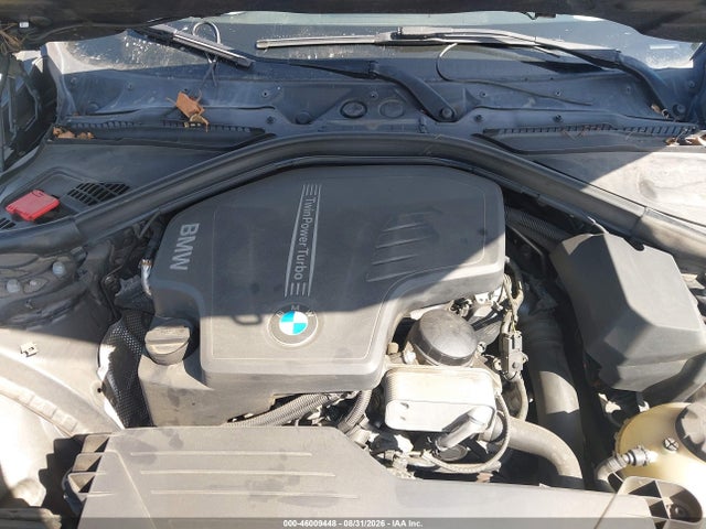 46009448 :رقم المزاد ، WBA8A9C59GK617047 vin ، 2016 Bmw 320i مزاد بيع