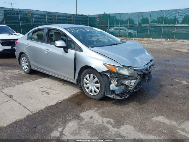 46009456 :رقم المزاد ، 19XFB2F53CE110054 vin ، 2012 Honda Civic Lx مزاد بيع