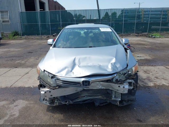 46009456 :رقم المزاد ، 19XFB2F53CE110054 vin ، 2012 Honda Civic Lx مزاد بيع