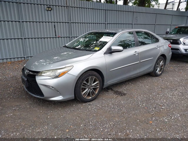 46009463 :رقم المزاد ، 4T1BF1FK3GU199467 vin ، 2016 Toyota Camry Se مزاد بيع