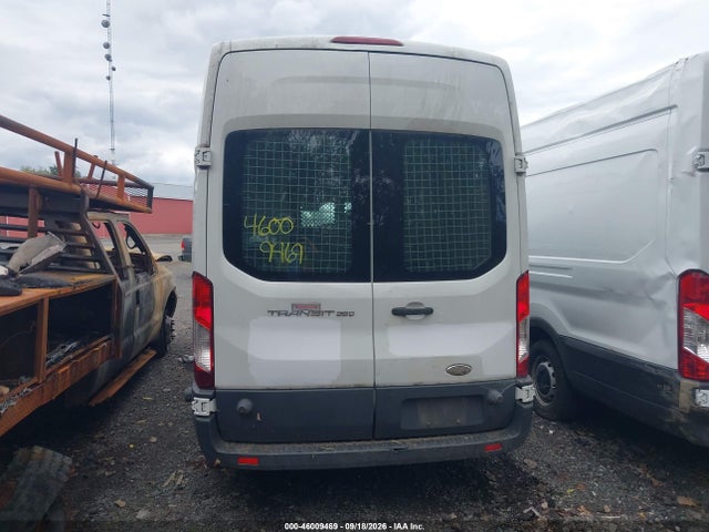 Продажа на аукционе авто 2015 Ford Transit-250, vin: 1FTYR2XM1FKA37472, номер лота: 46009469