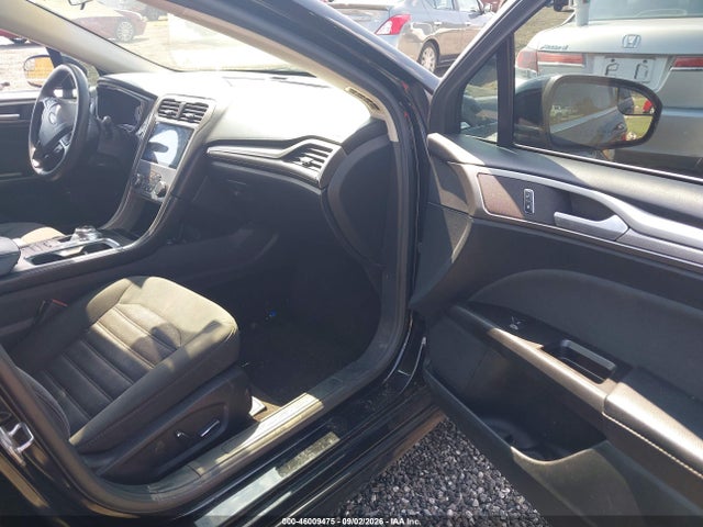 2017 Ford Fusion Hybrid Se მანქანა იყიდება აუქციონზე, vin: 3FA6P0LU5HR223222, აუქციონის ნომერი: 46009475