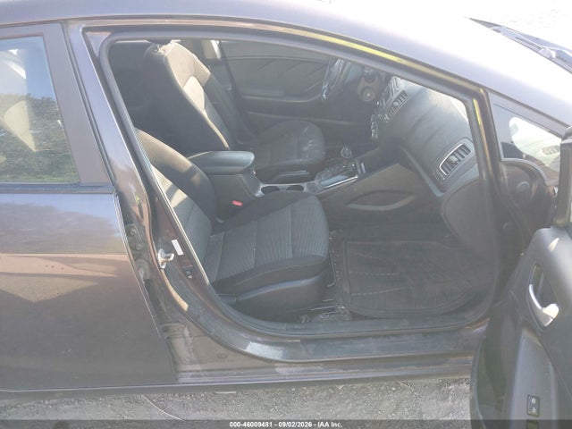 Auction sale of the 2018 Kia Forte Lx, vin: 3KPFK4A71JE185093, lot number: 46009481