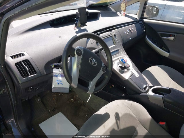 Toyota Prius Two 2014 JTDKN3DU7E1790357 Image 21