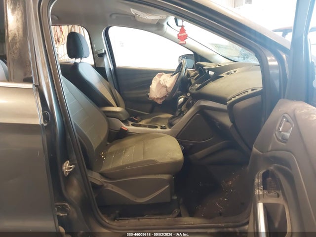 Продаж на аукціоні авто 2016 Ford Escape Se, vin: 1FMCU0GX9GUC46502, номер лоту: 46009618