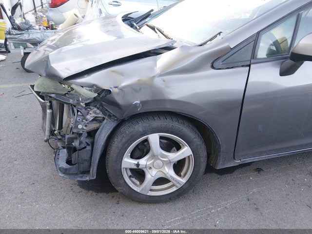 46009621 :رقم المزاد ، 19XFB2F56DE226124 vin ، 2013 Honda Civic Lx مزاد بيع