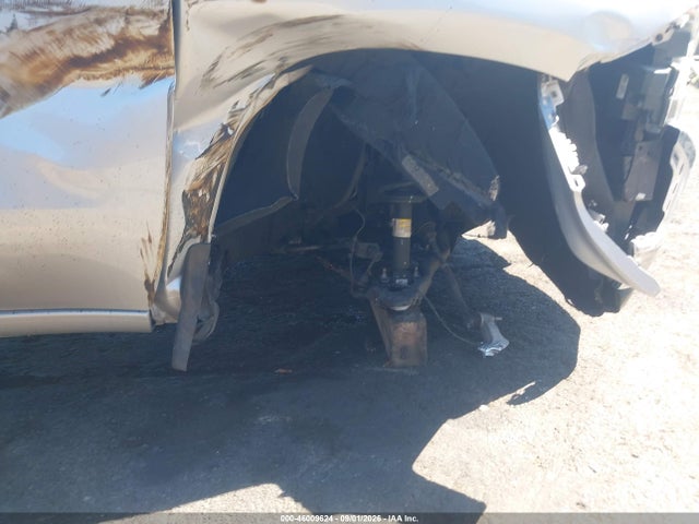 1GCPWCED7NZ232219 Chevrolet Silverado 1500 Ltd 2wd Short Bed Lt