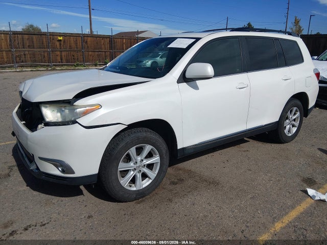 46009636 :رقم المزاد ، 5TDBK3EH3DS240942 vin ، 2013 Toyota Highlander Se V6 مزاد بيع