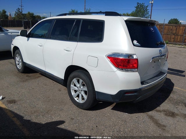 46009636 :رقم المزاد ، 5TDBK3EH3DS240942 vin ، 2013 Toyota Highlander Se V6 مزاد بيع