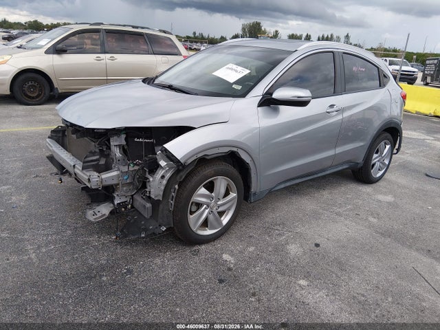 Продажа на аукционе авто 2020 Honda Hr-v 2wd Ex, vin: 3CZRU5H57LM704636, номер лота: 46009637