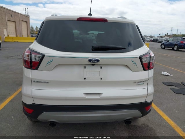 2017 Ford Escape Titanium მანქანა იყიდება აუქციონზე, vin: 1FMCU0JD5HUA62013, აუქციონის ნომერი: 46009638