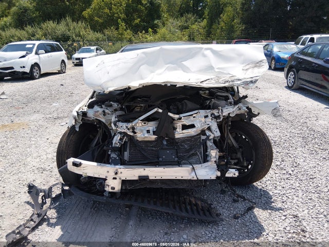 46009678 :رقم المزاد ، W1KAF4GB6NR042568 vin ، 2022 Mercedes-benz C 300 Sedan مزاد بيع