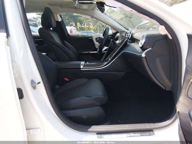 46009678 :رقم المزاد ، W1KAF4GB6NR042568 vin ، 2022 Mercedes-benz C 300 Sedan مزاد بيع