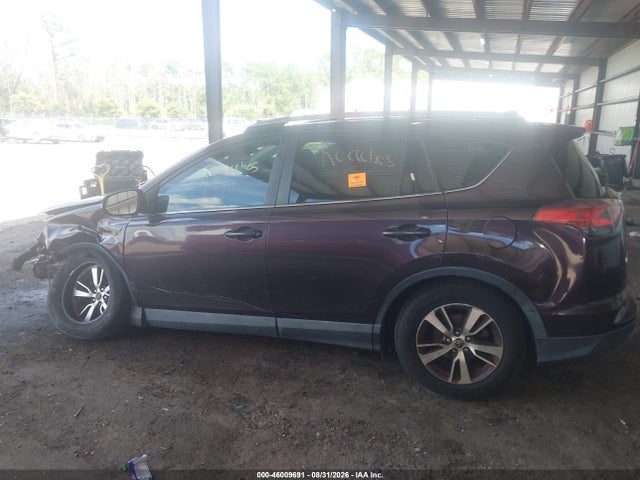 2018 Toyota Rav4 Xle მანქანა იყიდება აუქციონზე, vin: 2T3WFREV0JW470866, აუქციონის ნომერი: 46009691