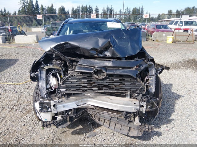 Toyota RAV4 LE 2019 2T3G1RFV8KC055671 Image 13