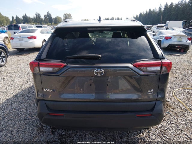 Toyota RAV4 LE 2019 2T3G1RFV8KC055671 Image 17