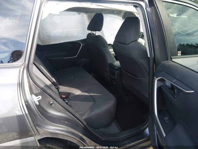 Toyota RAV4 LE 2019 2T3G1RFV8KC055671 Image 19