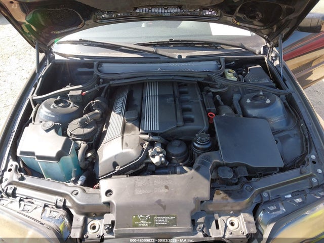 46009822 :رقم المزاد ، WBAEV33444KL63044 vin ، 2004 Bmw 325i مزاد بيع