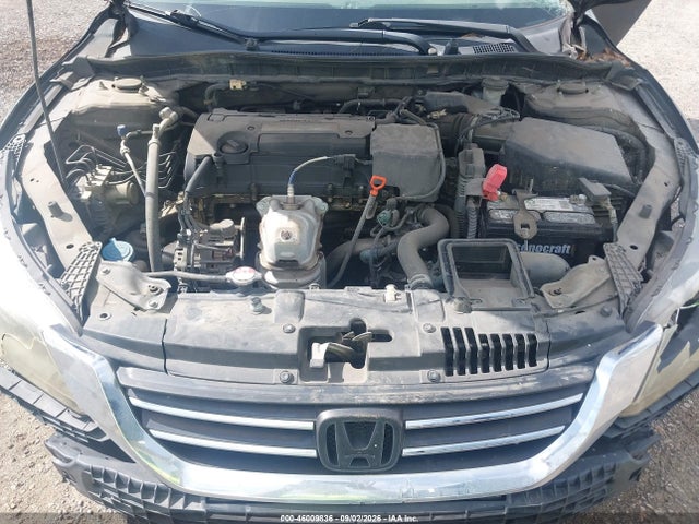 46009836 :رقم المزاد ، 1HGCR2F3XFA009485 vin ، 2015 Honda Accord Lx مزاد بيع