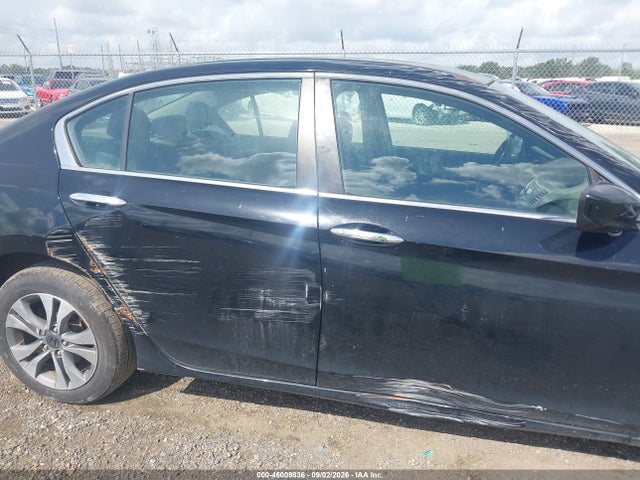 46009836 :رقم المزاد ، 1HGCR2F3XFA009485 vin ، 2015 Honda Accord Lx مزاد بيع