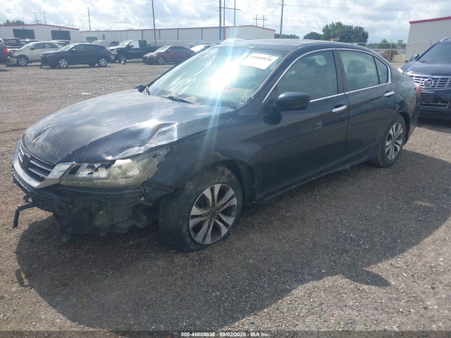 46009836 :رقم المزاد ، 1HGCR2F3XFA009485 vin ، 2015 Honda Accord Lx مزاد بيع