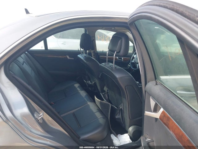 Продаж на аукціоні авто 2014 Mercedes-benz C 250 Luxury, vin: WDDGF4HB5EG251479, номер лоту: 46009864