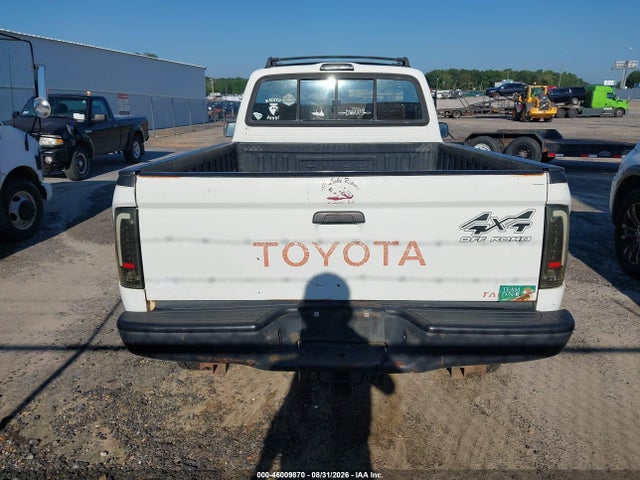 46009870 :رقم المزاد ، 4TAUN61C8SZ044711 vin ، 1995 Toyota Tacoma مزاد بيع