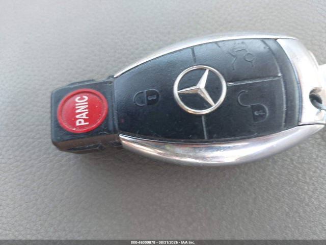 2011 Mercedes-benz Sl 550 მანქანა იყიდება აუქციონზე, vin: WDBSK7BA2BF162129, აუქციონის ნომერი: 46009878