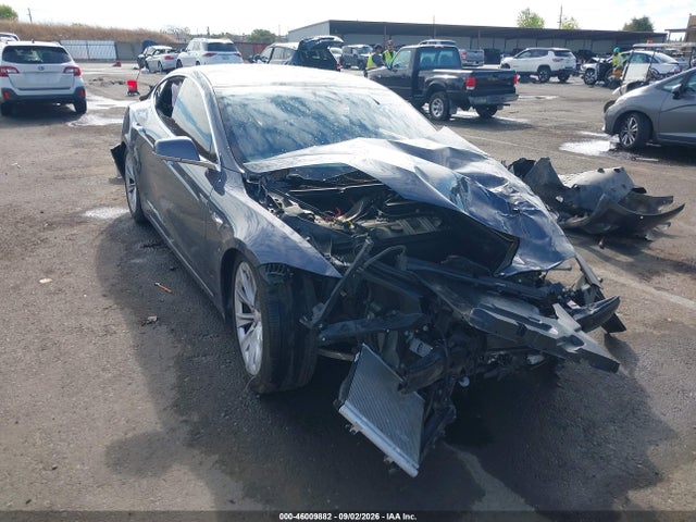 46009882 :رقم المزاد ، 5YJSA1E21LF396788 vin ، 2020 Tesla Model S Long Range Dual Motor All-wheel Drive/long Range Plus Dual Motor All-wheel Drive مزاد بيع