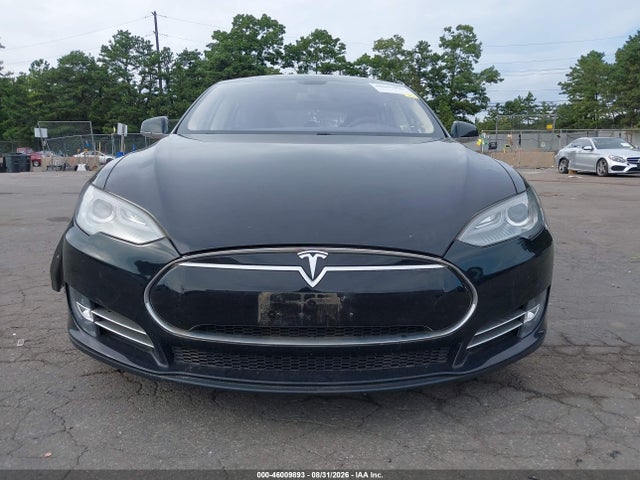 46009893 :رقم المزاد ، 5YJSA1CN1DFP25780 vin ، 2013 Tesla Model S مزاد بيع