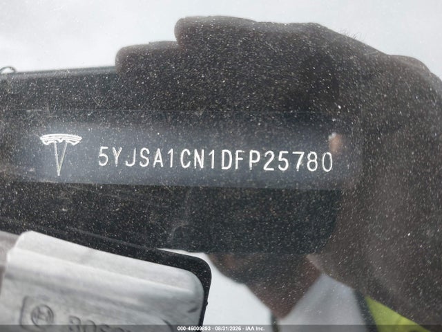 46009893 :رقم المزاد ، 5YJSA1CN1DFP25780 vin ، 2013 Tesla Model S مزاد بيع