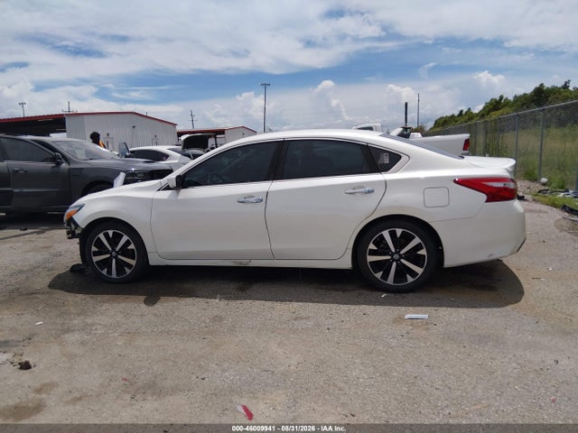 Продажа на аукционе авто 2017 Nissan Altima 2.5 S, vin: 1N4AL3AP8HC149233, номер лота: 46009941