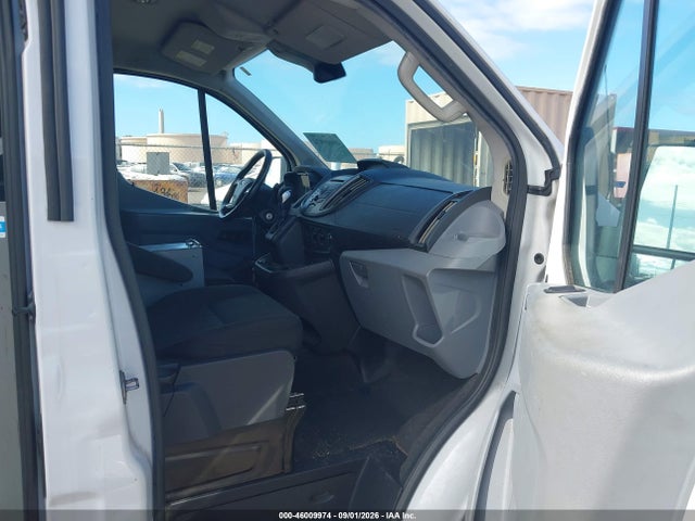 Ford Transit-250 2017 1FTYR1YG5HKA47721 Image 5