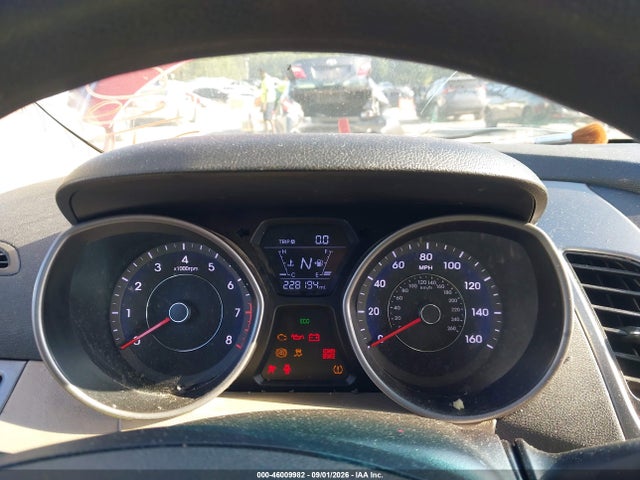 46009982 :رقم المزاد ، 5NPDH4AEXGH773244 vin ، 2016 Hyundai Elantra Se مزاد بيع