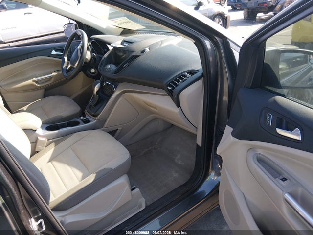 2016 Ford Escape Se მანქანა იყიდება აუქციონზე, vin: 1FMCU0GX4GUB89481, აუქციონის ნომერი: 46009988