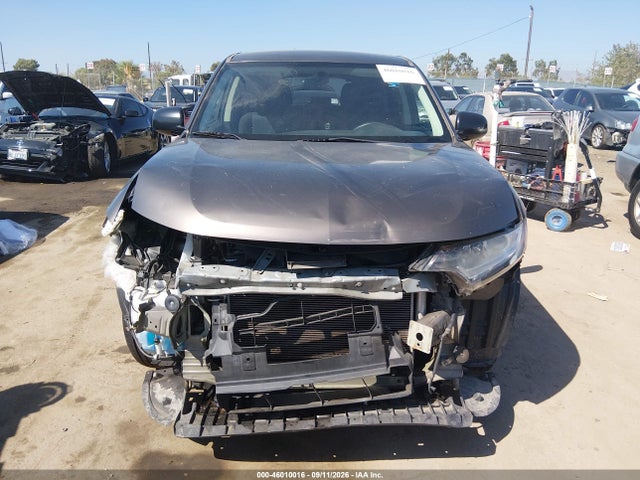 Aukcja sprzedaży 2017 Mitsubishi Outlander Es, vin: JA4AD2A34HZ063181, numer aukcji: 46010016