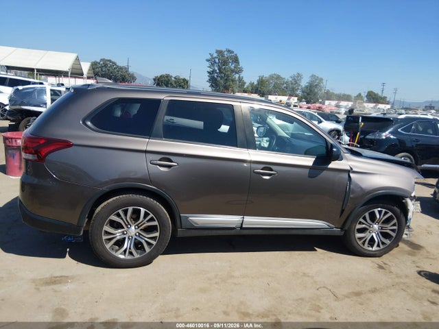 Aukcja sprzedaży 2017 Mitsubishi Outlander Es, vin: JA4AD2A34HZ063181, numer aukcji: 46010016
