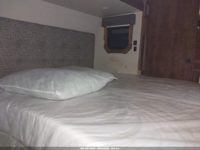Heartland Rv Other 2017 5SFBG4325HE342967 Image 10