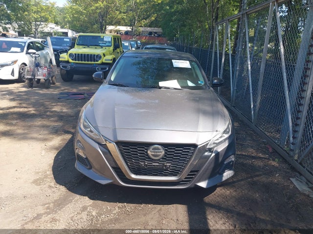Auction sale of the 2019 Nissan Altima 2.5 Sr, vin: 1N4BL4CW1KC141741, lot number: 46010056