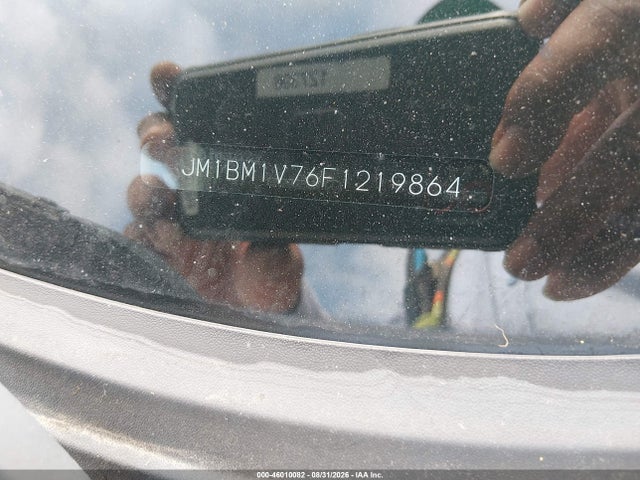 Mazda Mazda3 I Touring 2015 JM1BM1V76F1219864 Image 9
