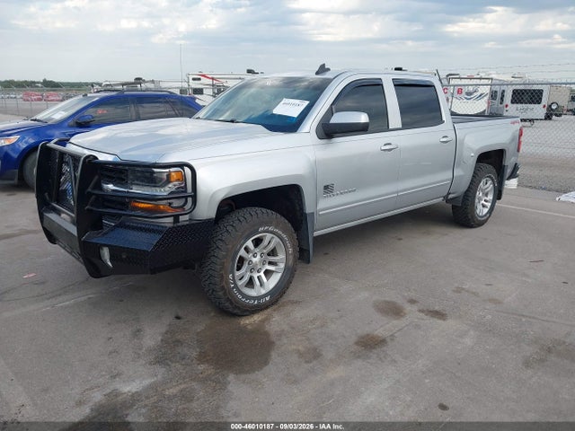Chevrolet Silverado 1500 Lt 2017 3GCUKREC2HG371297 Image 2