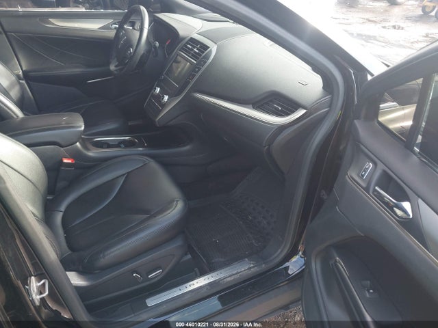 Продажа на аукционе авто 2017 Lincoln Mkc Premiere, vin: 5LMCJ1C94HUL03435, номер лота: 46010221