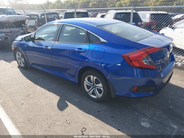 46010243 :رقم المزاد ، 19XFC2F5XJE043723 vin ، 2018 Honda Civic Lx مزاد بيع
