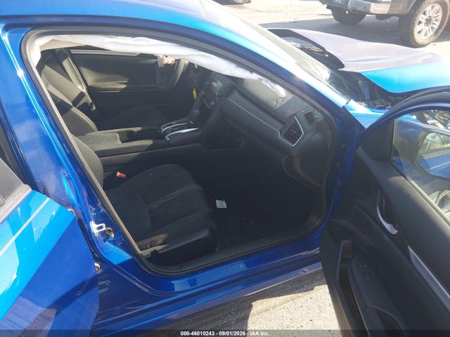 46010243 :رقم المزاد ، 19XFC2F5XJE043723 vin ، 2018 Honda Civic Lx مزاد بيع