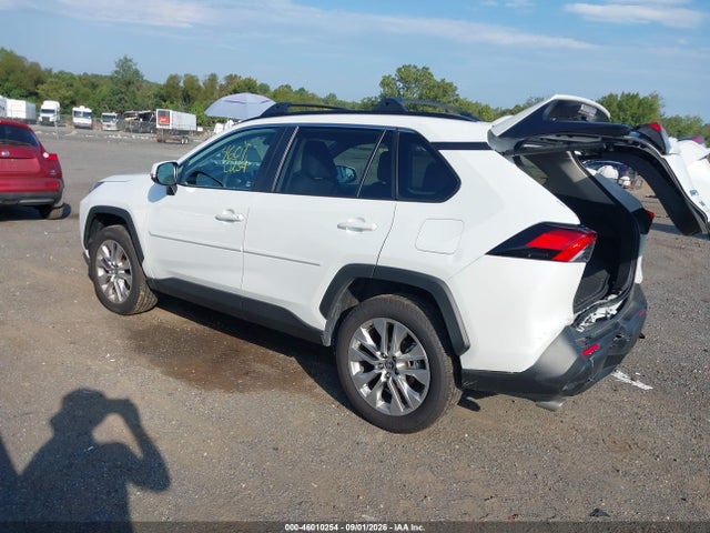 Продажа на аукционе авто 2025 Toyota Rav4 Xle Premium, vin: 2T3A1RFV7SW598885, номер лота: 46010254