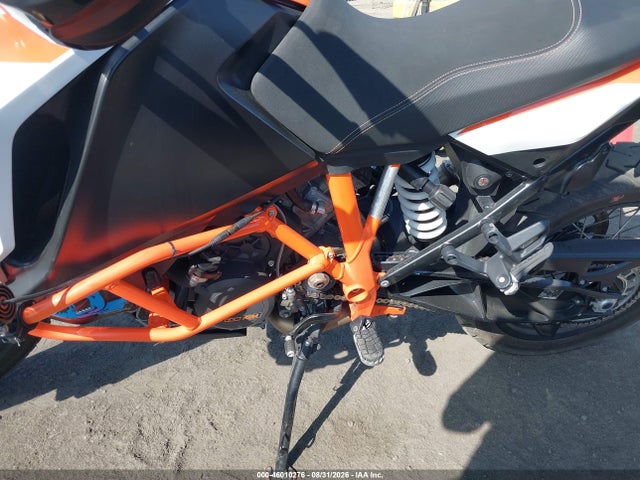 KTM 1290 Super Adventure R 2017 VBKV59408HM958957 Image 9